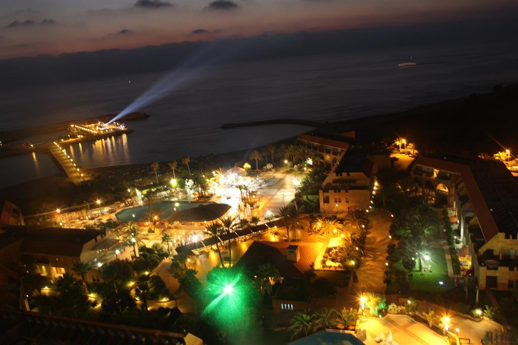 Jiyeh Marina Resort Hotel & Chalets Jieh Exterior photo
