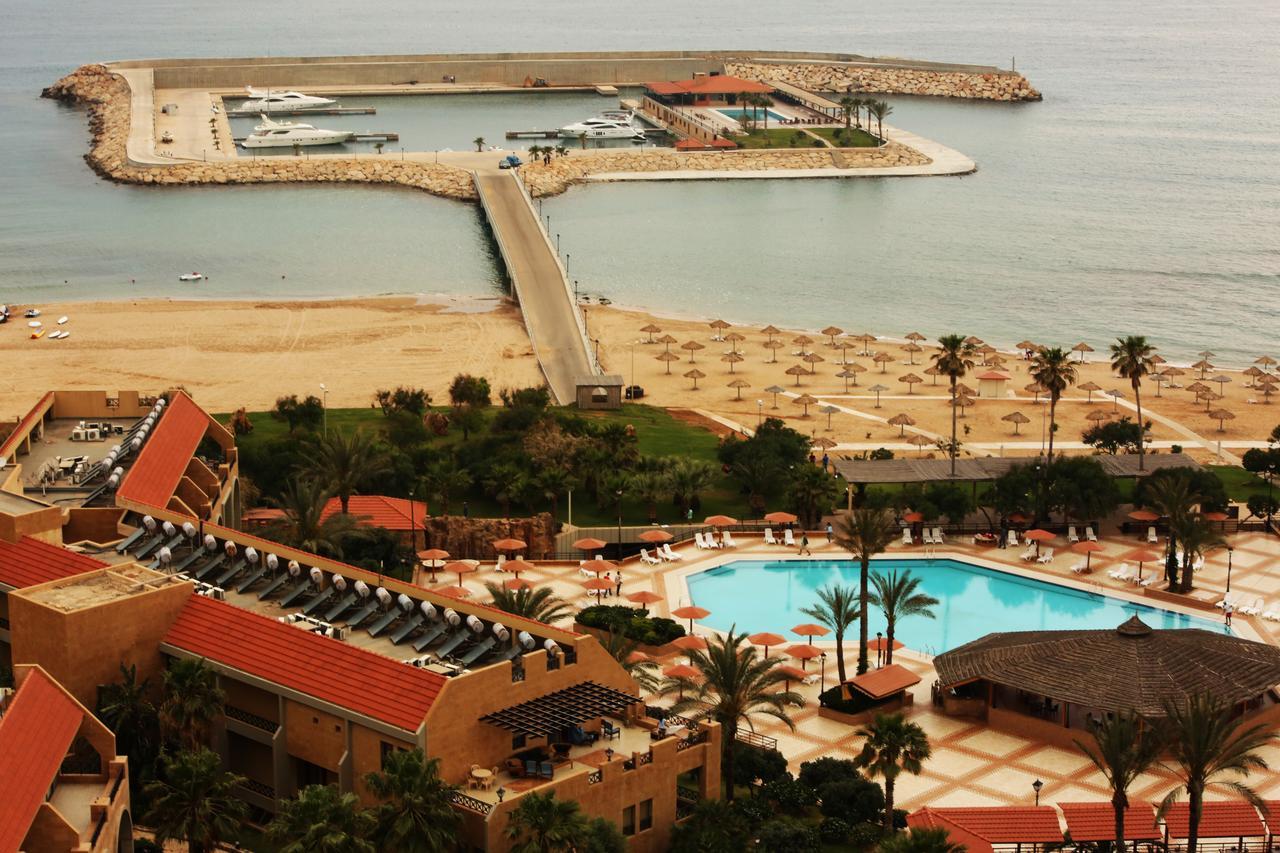 Jiyeh Marina Resort Hotel & Chalets Jieh Exterior photo