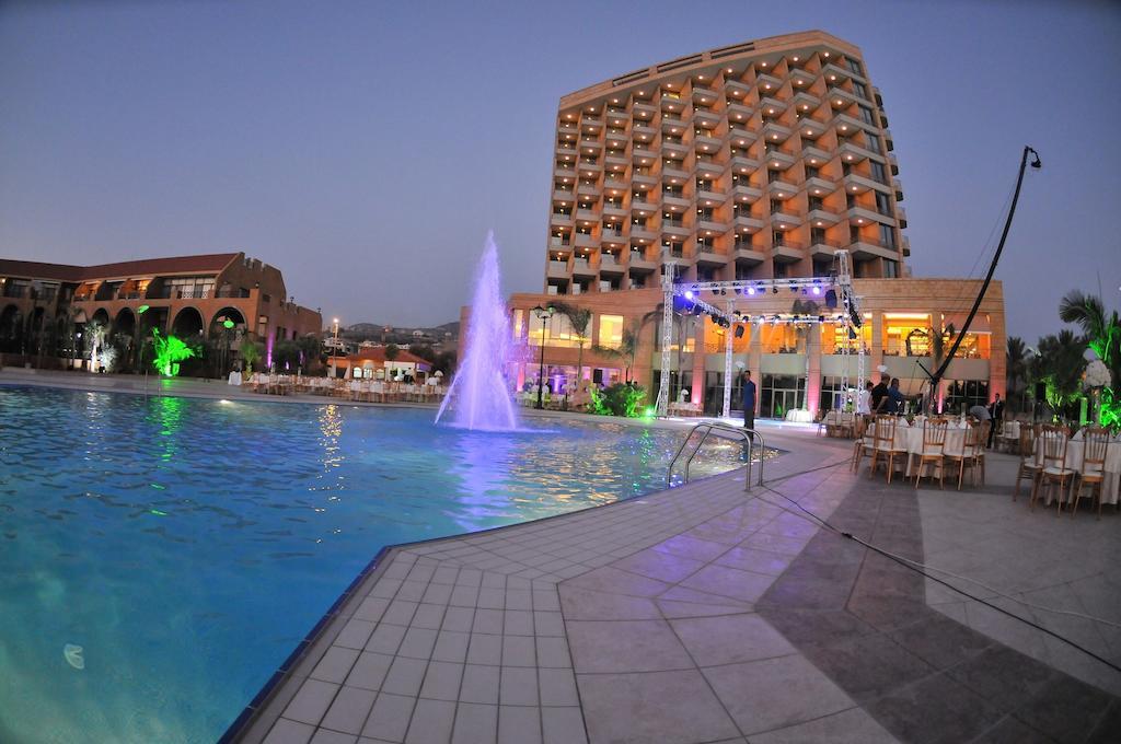 Jiyeh Marina Resort Hotel & Chalets Jieh Exterior photo